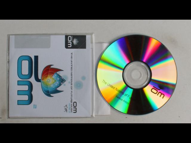 The United Nations Of Future Music Volume: 02 US ADV CDR 2003 + PR-Insert